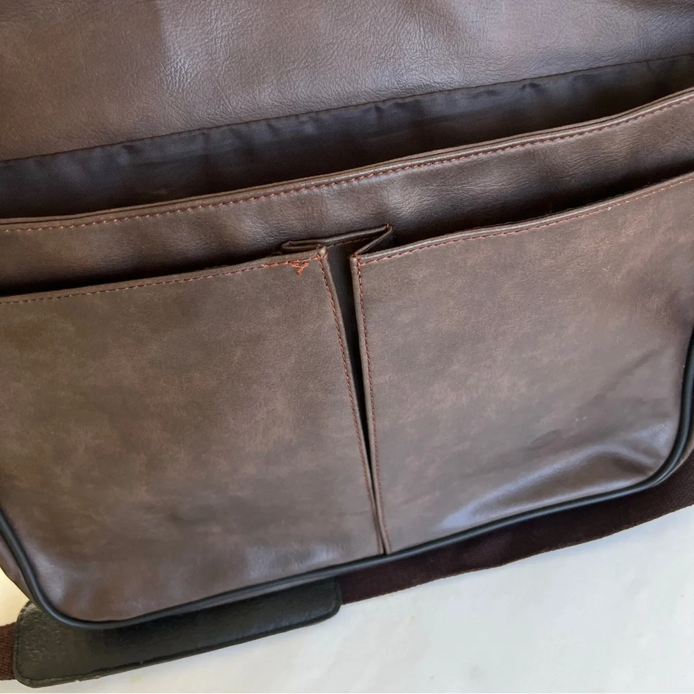 Singularity University Messenger Bag Genuine Leather Travel Laptop Shoulder Bag